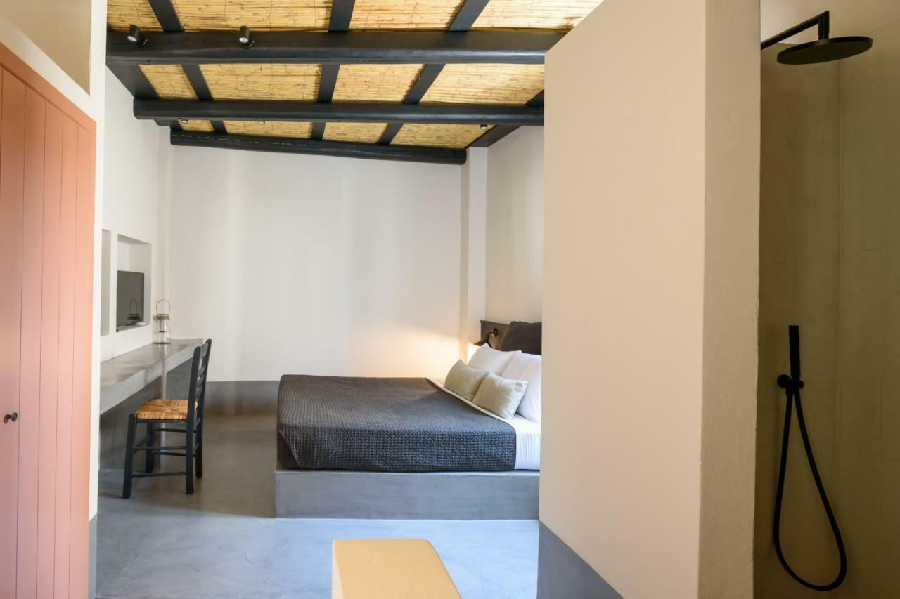 Misteli Suites Akrotiri  Exterior photo